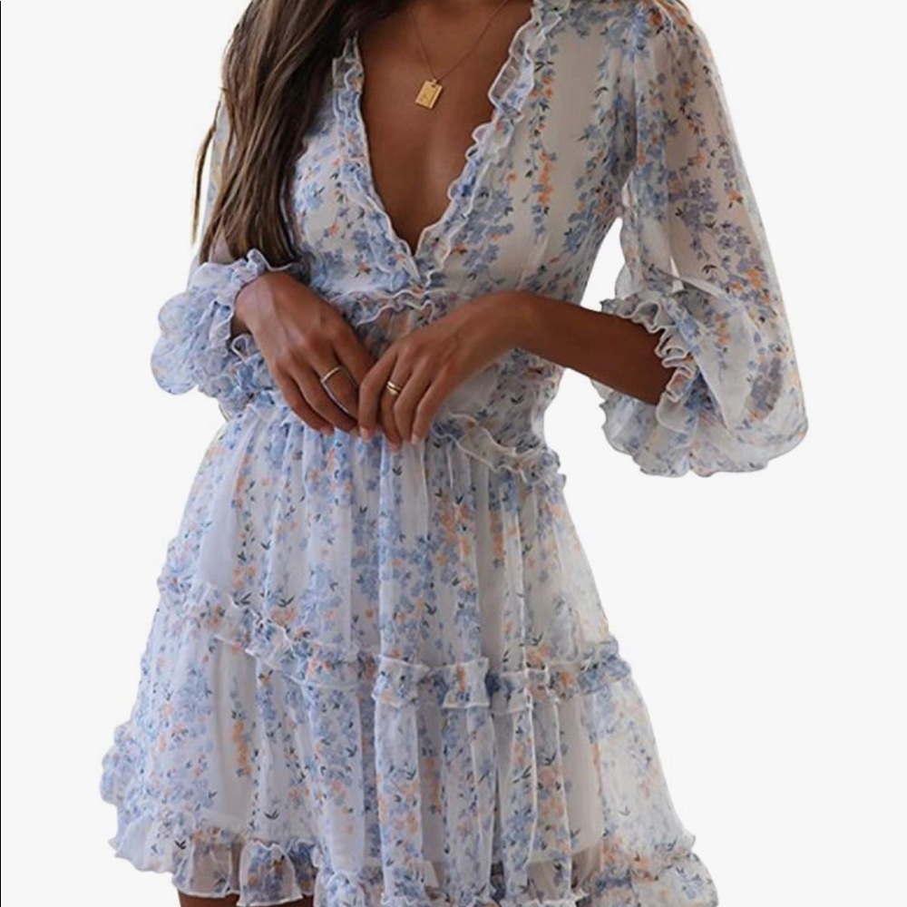 Floral backless dress